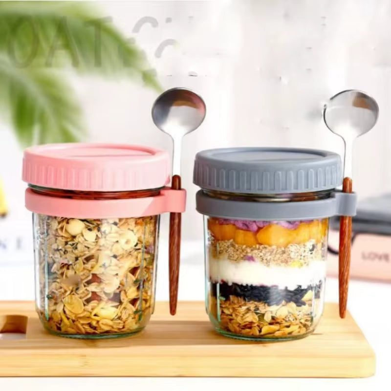 High-Value Oat Cup Transparent Glass with Lid and Spoon, Good Sealing with Scale , Simple and Multi-Color Optional Breakfast Cup