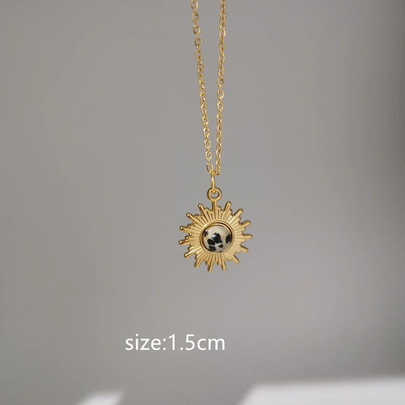 2022 New Gray Enamel round Star Sun Charm Natural Stones Pendants Necklace Stainless Steel Clavicle Chain Jewelry