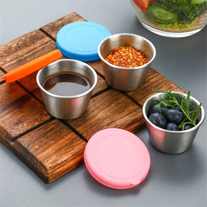 40/50/70ML Sealed Silicone Lid Sauce Cup Stainless Steel Small Seasoning Bowl Salad Tomato Dipping Saucer Box Kitchen Tableware