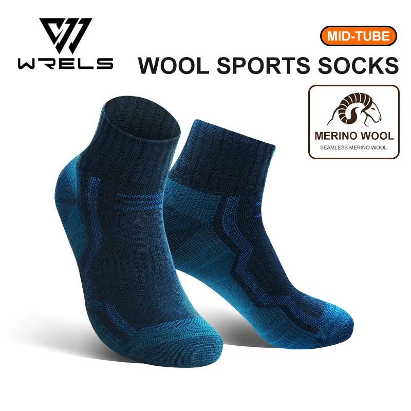 Merino Wool Socks for Men, Super Thick Hiking Socks Thermal Socks for Cold Weather Compression Running Sock for Man Women