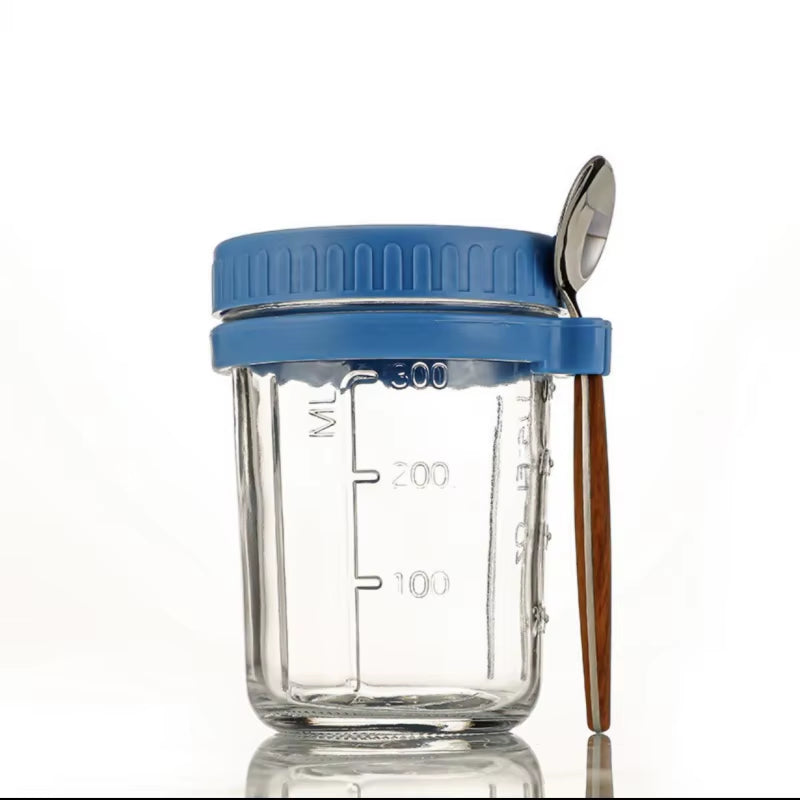 High-Value Oat Cup Transparent Glass with Lid and Spoon, Good Sealing with Scale , Simple and Multi-Color Optional Breakfast Cup
