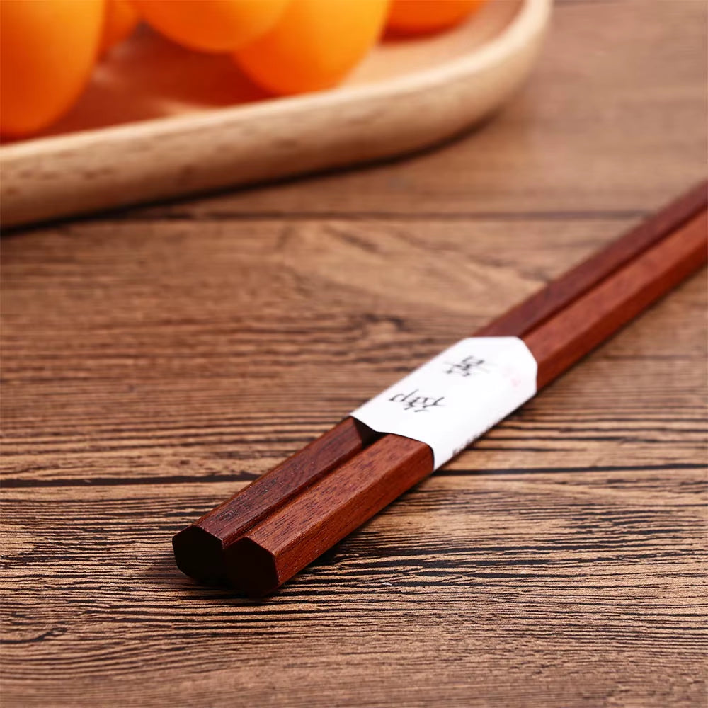 Japanese Style Natural Wooden Chopsticks for Creative Pattern Tableware Kitchen Tool Restaurant Decorations