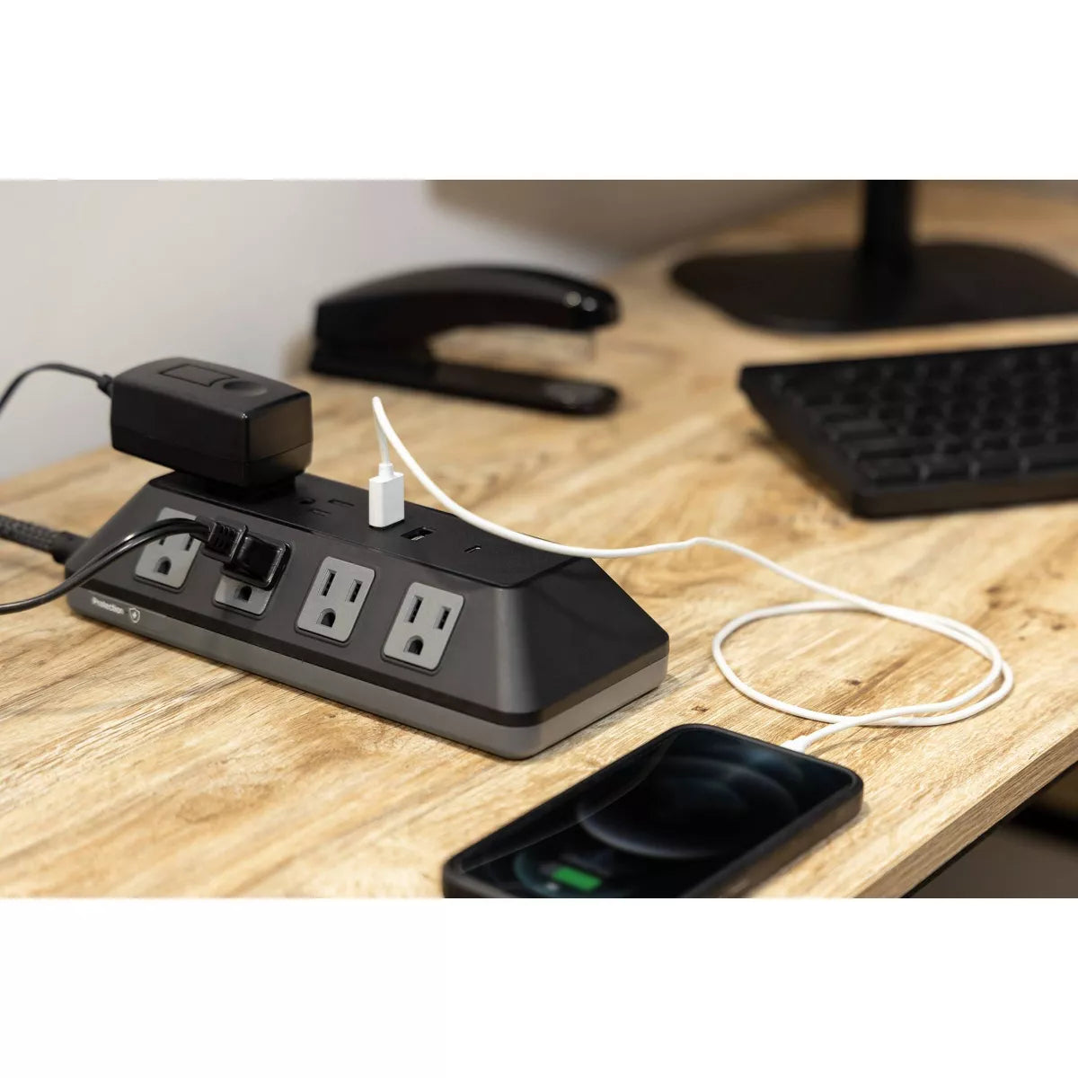 GE 10-Outlet Surge Protector 2 USB-A and 1 USB-C 3540J 4' Braided Cord Black: Extension Cord & Outlet Extender