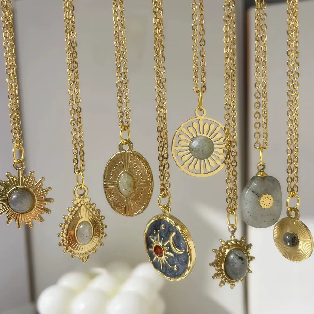 2022 New Gray Enamel round Star Sun Charm Natural Stones Pendants Necklace Stainless Steel Clavicle Chain Jewelry