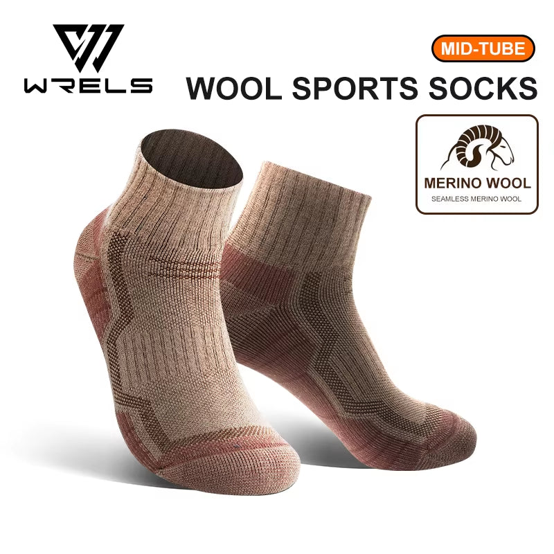 Merino Wool Socks for Men, Super Thick Hiking Socks Thermal Socks for Cold Weather Compression Running Sock for Man Women