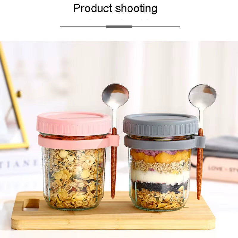 High-Value Oat Cup Transparent Glass with Lid and Spoon, Good Sealing with Scale , Simple and Multi-Color Optional Breakfast Cup